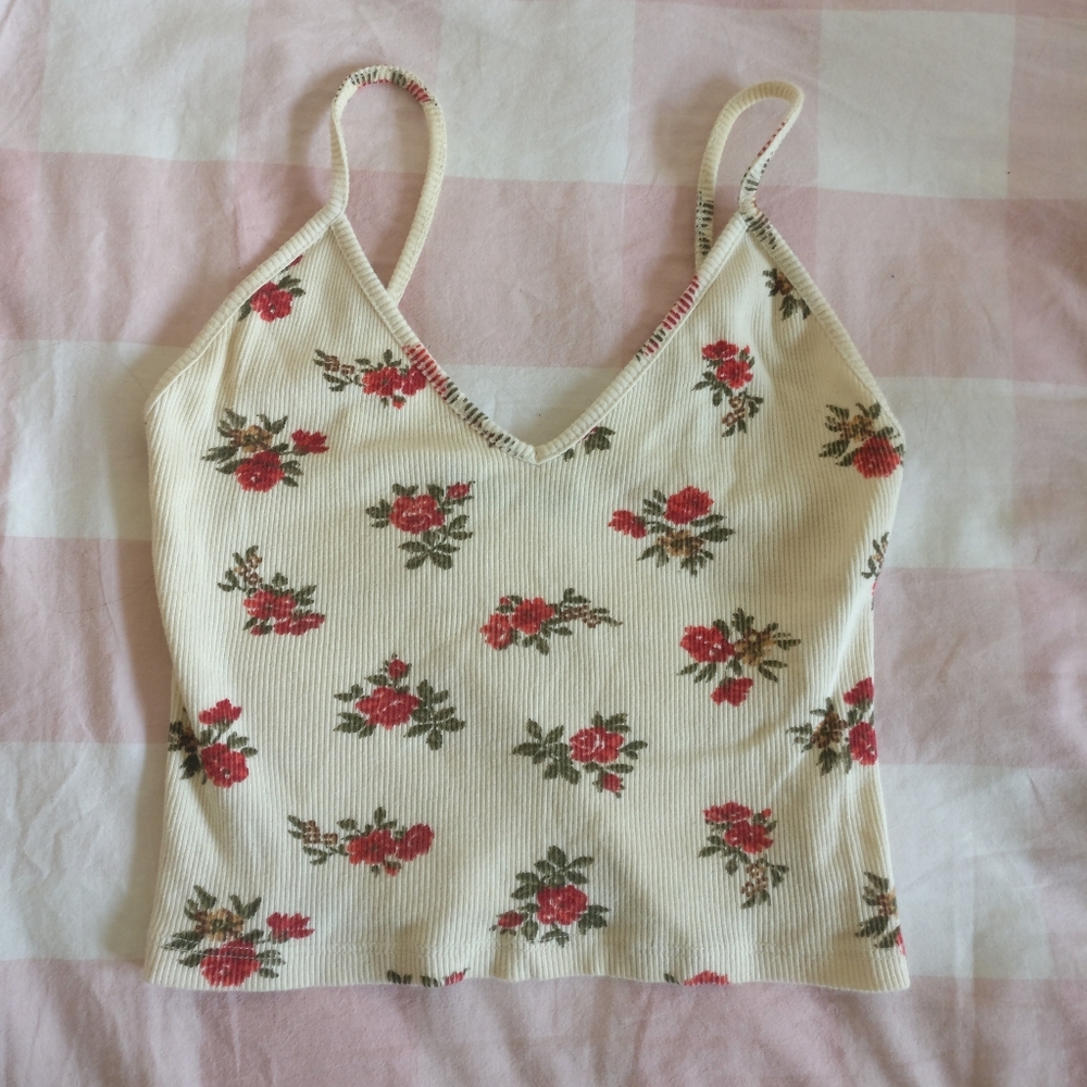 Red Floral Joanne Crop Top